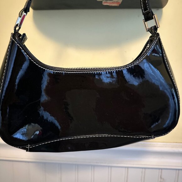 Black Patent Leather Shoulder Bag By Urban Outfitters With White Stitching - Picture 2 of 6